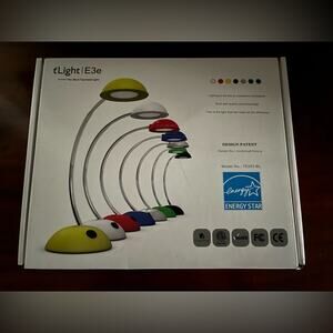 Energy Star Desk Lamp | tLight E3e Color: Black